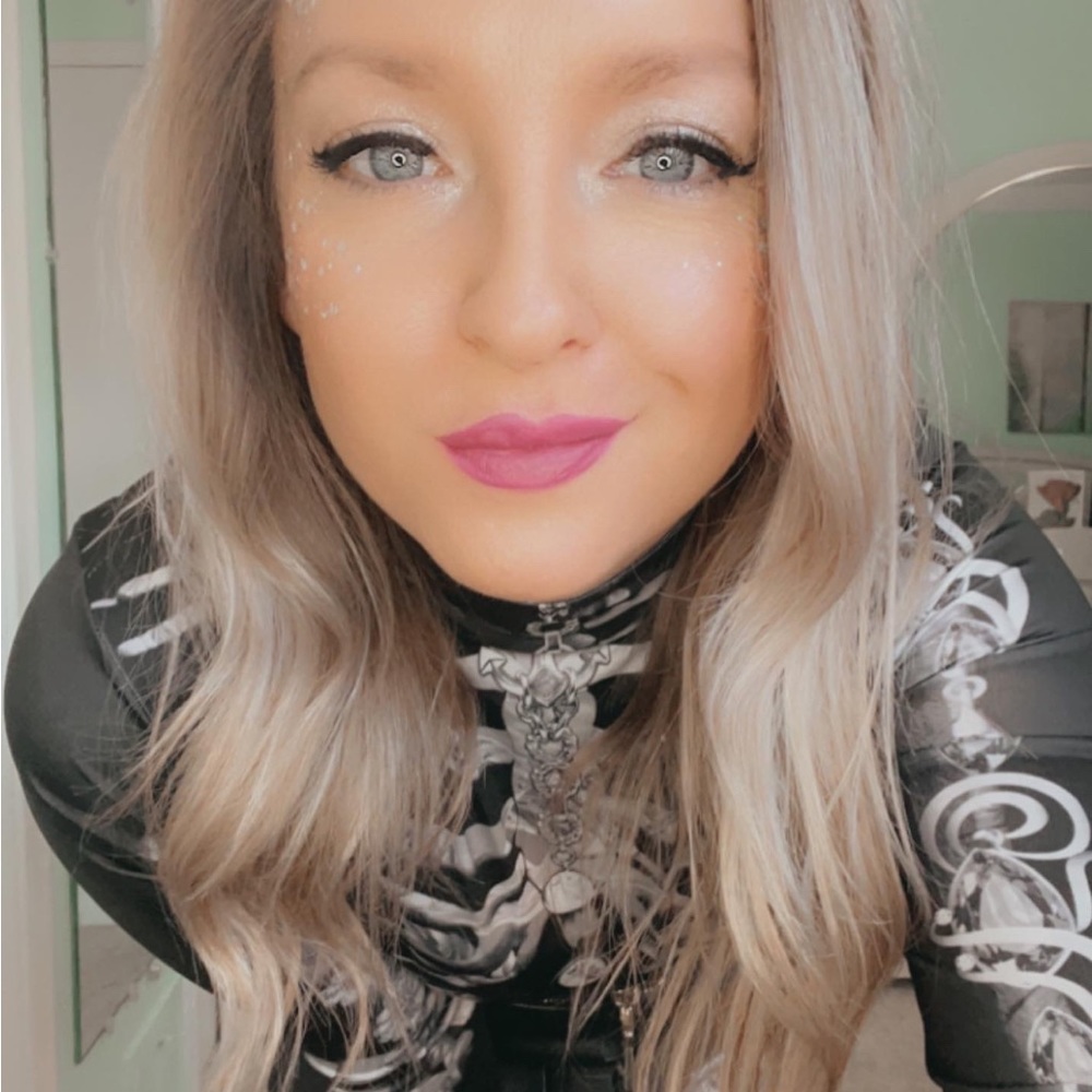 Meet your Posher, Candice